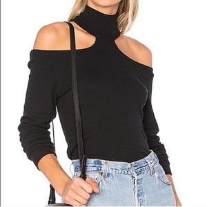 LNA Franklin cold shoulder top